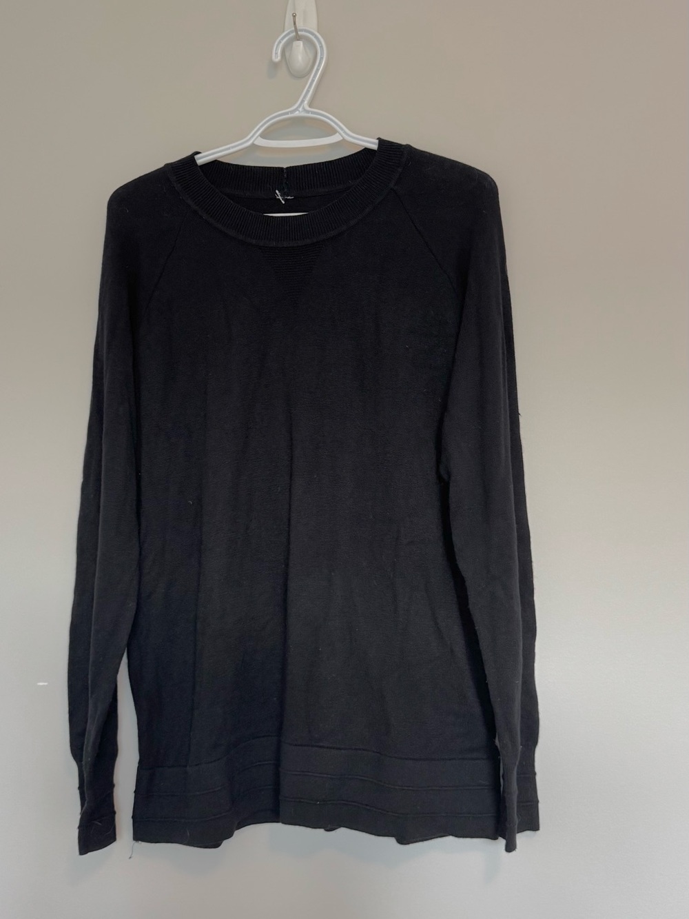 Lululemon Rising Salutation Sweater
Black